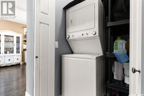 4142 Green Apple Drive E, Regina, SK - Indoor Photo Showing Laundry Room