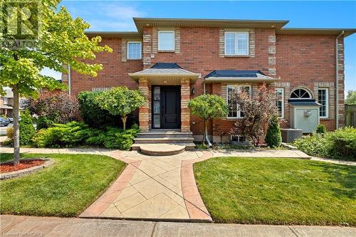 2042 Springdale Road, Oakville, ON - Outdoor