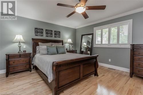 641 Greenwood Drive Unit# 1, Burlington, ON - Indoor Photo Showing Bedroom