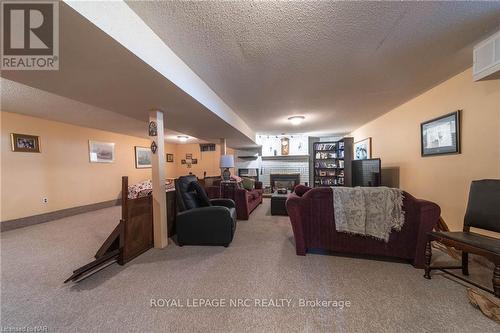 6442 Taylor Street, Niagara Falls, ON - Indoor