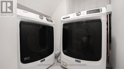 27 George Street, Richmond Hill, ON - Indoor Photo Showing Laundry Room