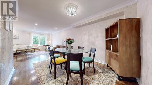 14 Royal Manor Crescent, Richmond Hill, ON - Indoor Photo Showing Dining Room