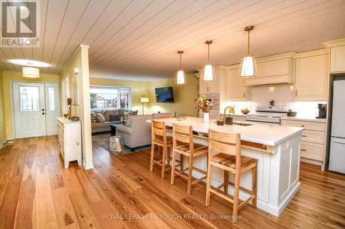 14 - 90 Burke Street N, Penetanguishene, ON - Indoor Photo Showing Kitchen