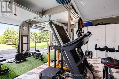 1 Robinson Road, Mono, ON - Indoor Photo Showing Gym Room