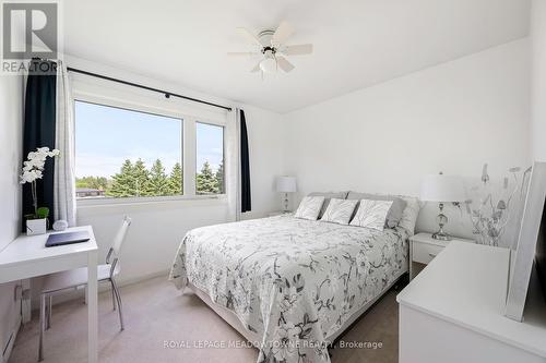 1 Robinson Road, Mono, ON - Indoor Photo Showing Bedroom