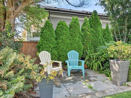 1826 Hollywood Cres, Victoria, BC 