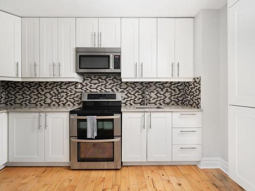 Kitchen - 5200 Rue Notre-Dame O., Montréal (Le Sud-Ouest), QC - Indoor Photo Showing Kitchen With Upgraded Kitchen