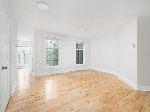 Living room - 5200 Rue Notre-Dame O., Montréal (Le Sud-Ouest), QC - Indoor Photo Showing Other Room