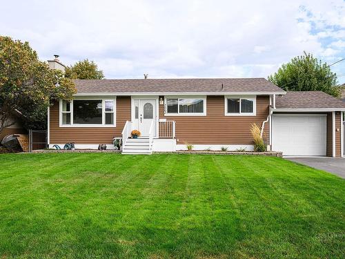 2662 Ayr Place, Kamloops, BC - Outdoor