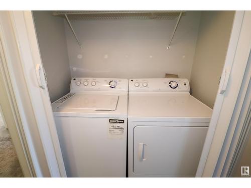 #28 5873 Mullen Pl Nw, Edmonton, AB - Indoor Photo Showing Laundry Room