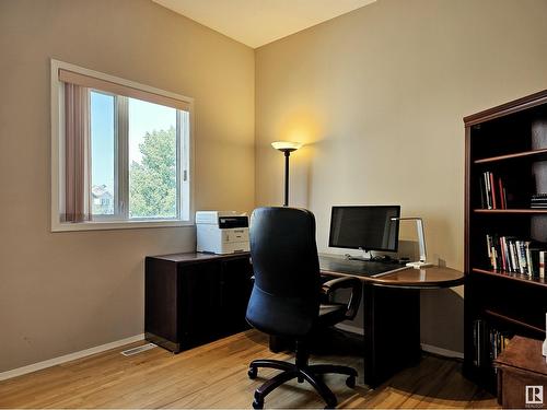 15821 132 St Nw, Edmonton, AB - Indoor Photo Showing Office