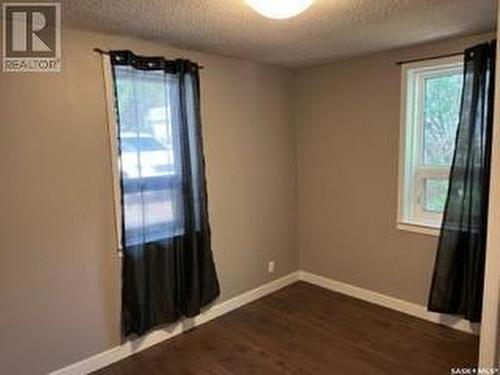 310 7Th Avenue Nw, Swift Current, SK - Indoor Photo Showing Other Room