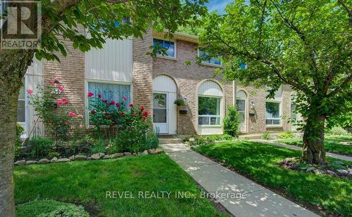 55 - 25 Linfield Drive, St. Catharines, ON - Outdoor With Facade