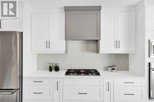 7708 Silver Springs Road Nw, Calgary, AB - Indoor Photo Showing Kitchen With Upgraded Kitchen