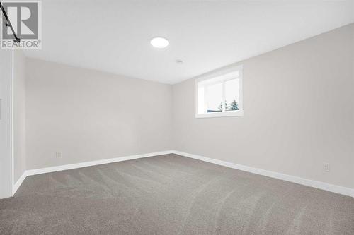 7708 Silver Springs Road Nw, Calgary, AB - Indoor Photo Showing Other Room