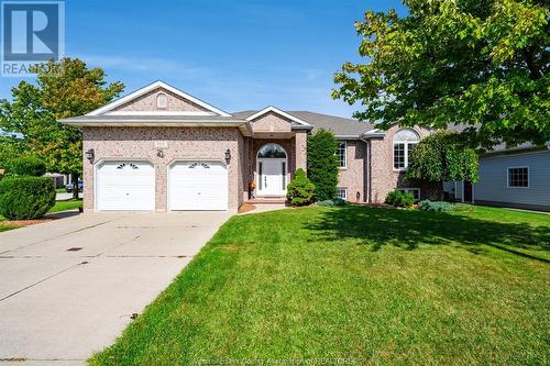 302 Applewood, Kingsville, ON - Outdoor With Facade