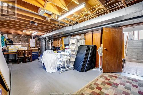 302 Applewood, Kingsville, ON - Indoor Photo Showing Basement