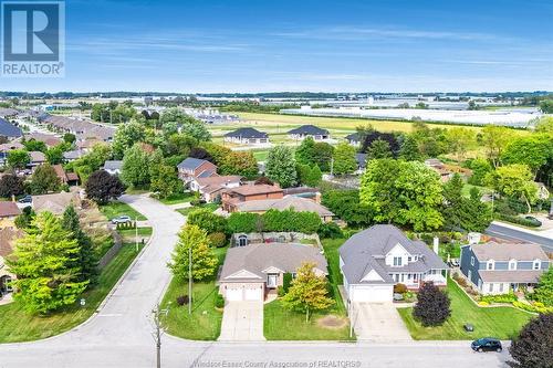 302 Applewood, Kingsville, ON - Outdoor With View