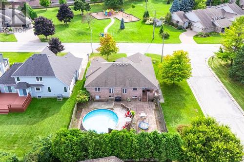 302 Applewood, Kingsville, ON - Outdoor With Above Ground Pool