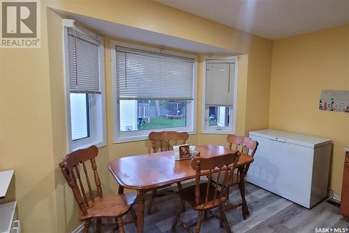 214 Centre Avenue, Meadow Lake, SK - Indoor Photo Showing Dining Room