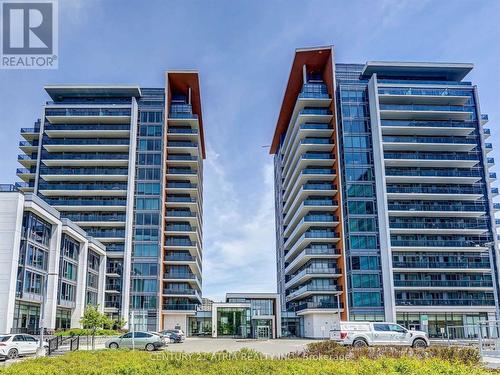 515A - 9608 Yonge Street, Richmond Hill, ON - Outdoor With Balcony With Facade