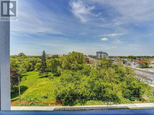 515A - 9608 Yonge Street, Richmond Hill, ON - Outdoor With View