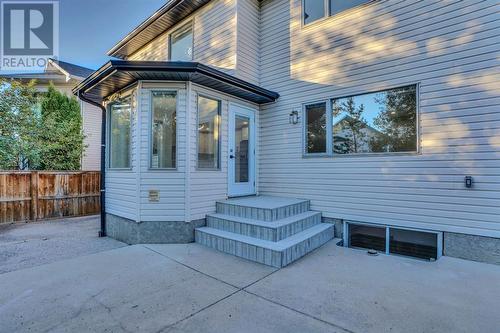 59 Douglas Shore Close Se, Calgary, AB - Outdoor