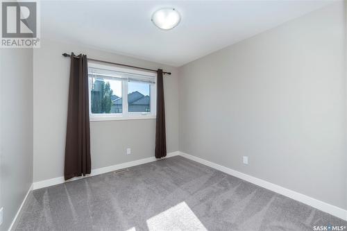 1107 Evergreen Boulevard, Saskatoon, SK - Indoor Photo Showing Other Room