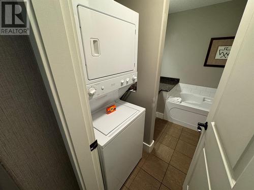 1200 Rancher Creek Road Unit# 140C, Osoyoos, BC - Indoor Photo Showing Laundry Room