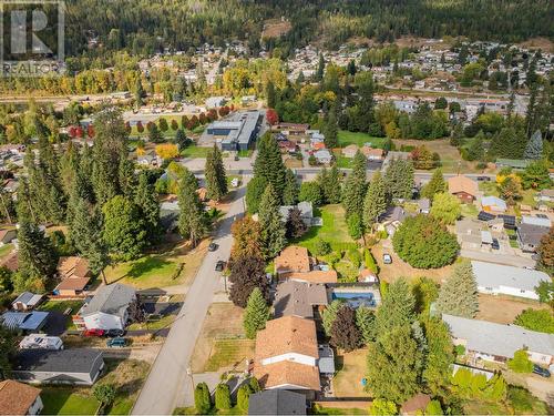 110 Cedar  Avenue, Fruitvale, BC - Outdoor With View