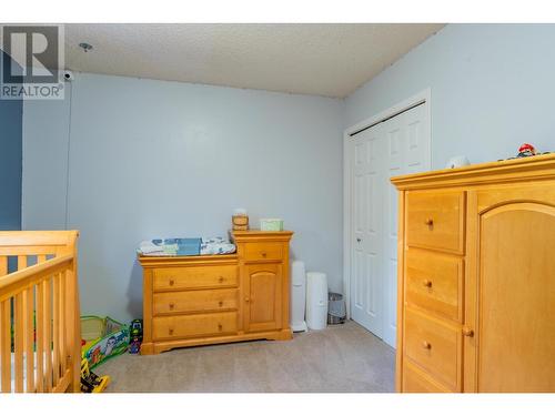 110 Cedar  Avenue, Fruitvale, BC - Indoor