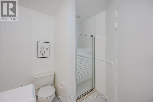 408 - 100 Bronte Road, Oakville, ON - Indoor Photo Showing Bathroom