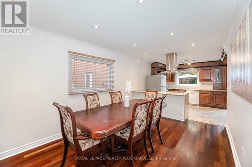 2128 Wincanton Crescent, Mississauga, ON - Indoor Photo Showing Dining Room