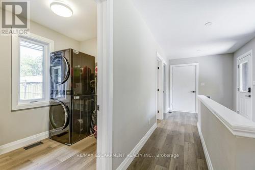 542 Paris Road, Brant, ON - Indoor Photo Showing Laundry Room