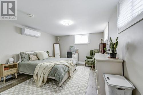 542 Paris Road, Brant, ON - Indoor Photo Showing Bedroom