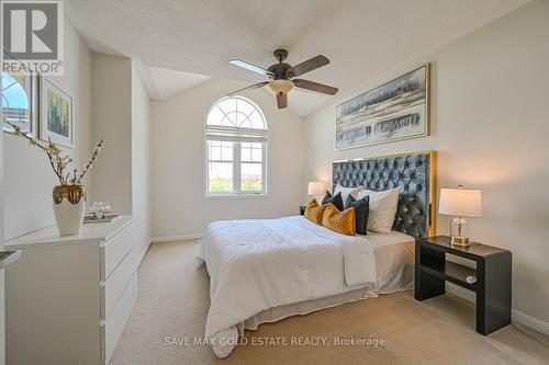 34 Finney Terrace N, Milton, ON - Indoor Photo Showing Bedroom