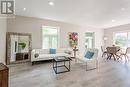 4661 Homewood Avenue, Niagara Falls, ON  - Indoor Photo Showing Living Room 