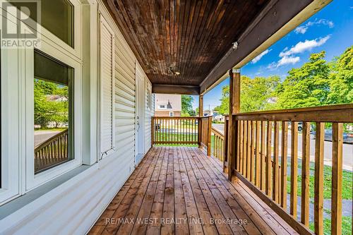 4661 Homewood Avenue, Niagara Falls, ON - Outdoor With Deck Patio Veranda With Exterior