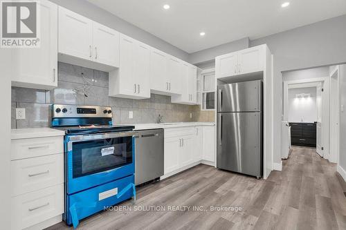 165 Stirton Street, Hamilton, ON - Indoor Photo Showing Kitchen With Upgraded Kitchen