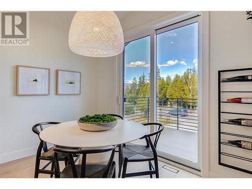 761 & 759 Barnaby Road, Kelowna, BC - Indoor Photo Showing Dining Room