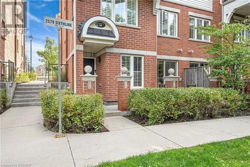 2579 Sixth Line, Oakville, ON - Outdoor