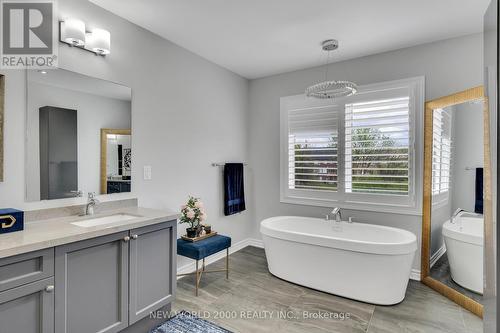 55 Bremner Street, Whitby, ON - Indoor Photo Showing Bathroom