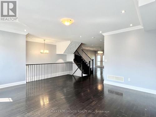 45 Plowman Lane, Richmond Hill, ON - Indoor Photo Showing Other Room