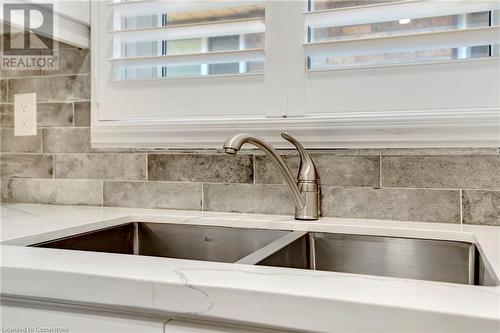 683 Seventh Avenue, Hamilton, ON - Indoor Photo Showing Kitchen