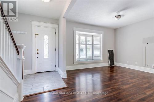 139 Pleasant Avenue, St. Catharines, ON - Indoor Photo Showing Other Room