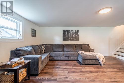 11582 Highway 3, Port Colborne, ON - Indoor Photo Showing Living Room