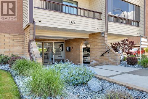 555 Rowcliffe Avenue Unit# 206, Kelowna, BC - Outdoor With Exterior