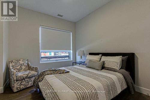 202 - 1696 Fiddlehead Place, London, ON - Indoor Photo Showing Bedroom