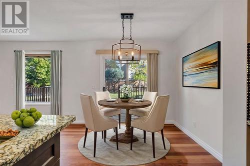 24 Tuscarora Place Nw, Calgary, AB - Indoor Photo Showing Dining Room