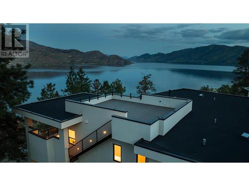 5843 Somerset Avenue, Peachland, BC - Outdoor With Body Of Water With View